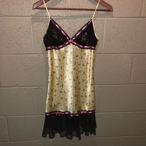 Betsey Johnson Slip (S)